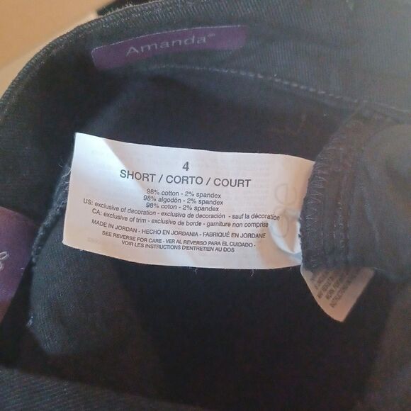 668143....Gloria Vanderbilt Straight leg Jeans Size 4, W28" 28"Inseam  9"Rise - Picture 6 of 6